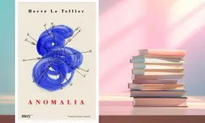 Okładka książki "Anomalia" Hervé Le Telliera z niebieskim, spiralnym wzorem i stosem książek na różowym tle. Co to jest anomalia?