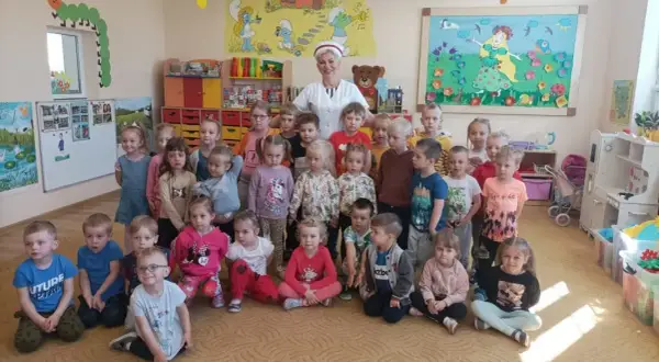 Zajęcia z pielęgniarką w przedszkolu: jak pokonać lęk przed wizytą?