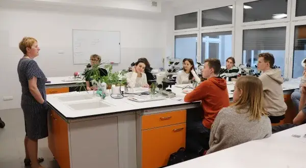 Biologia sądowa czy warto? Praca w tej dziedzinie pełna wyzwań