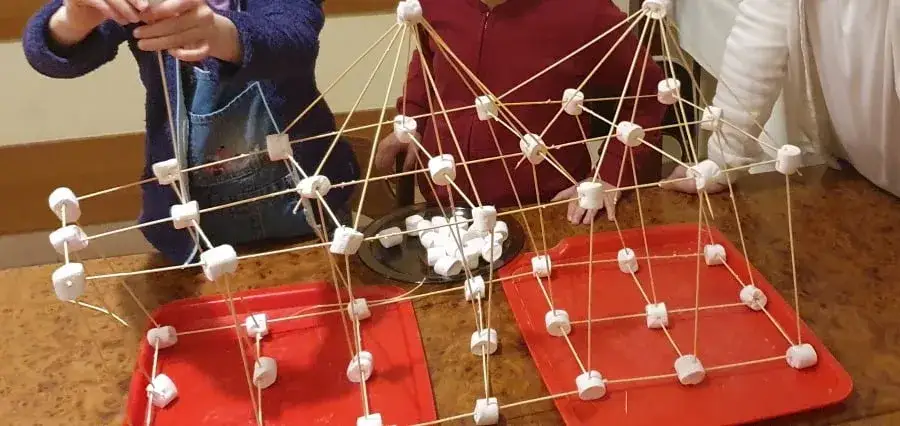 Zdjęcie Zajęcia z wychowawcą: Jak skutecznie budować wspólnotę w klasie