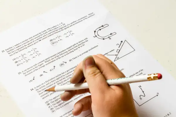 Jak uczyć się fizyki na studiach i uniknąć trudności w nauce
